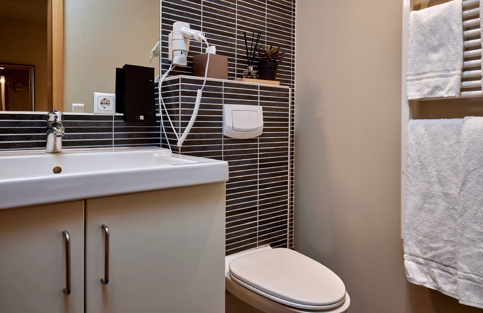 Standard - Hotel Frón double with bathroom