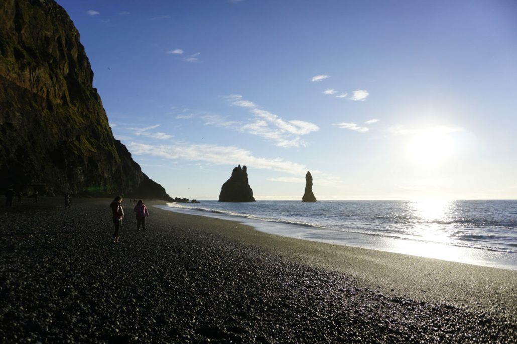 IJsland inspiratie Zwarte strand bij Vík IJsland inspiratie Zwarte strand bij Vík - 25x IJsland mooiste plekken