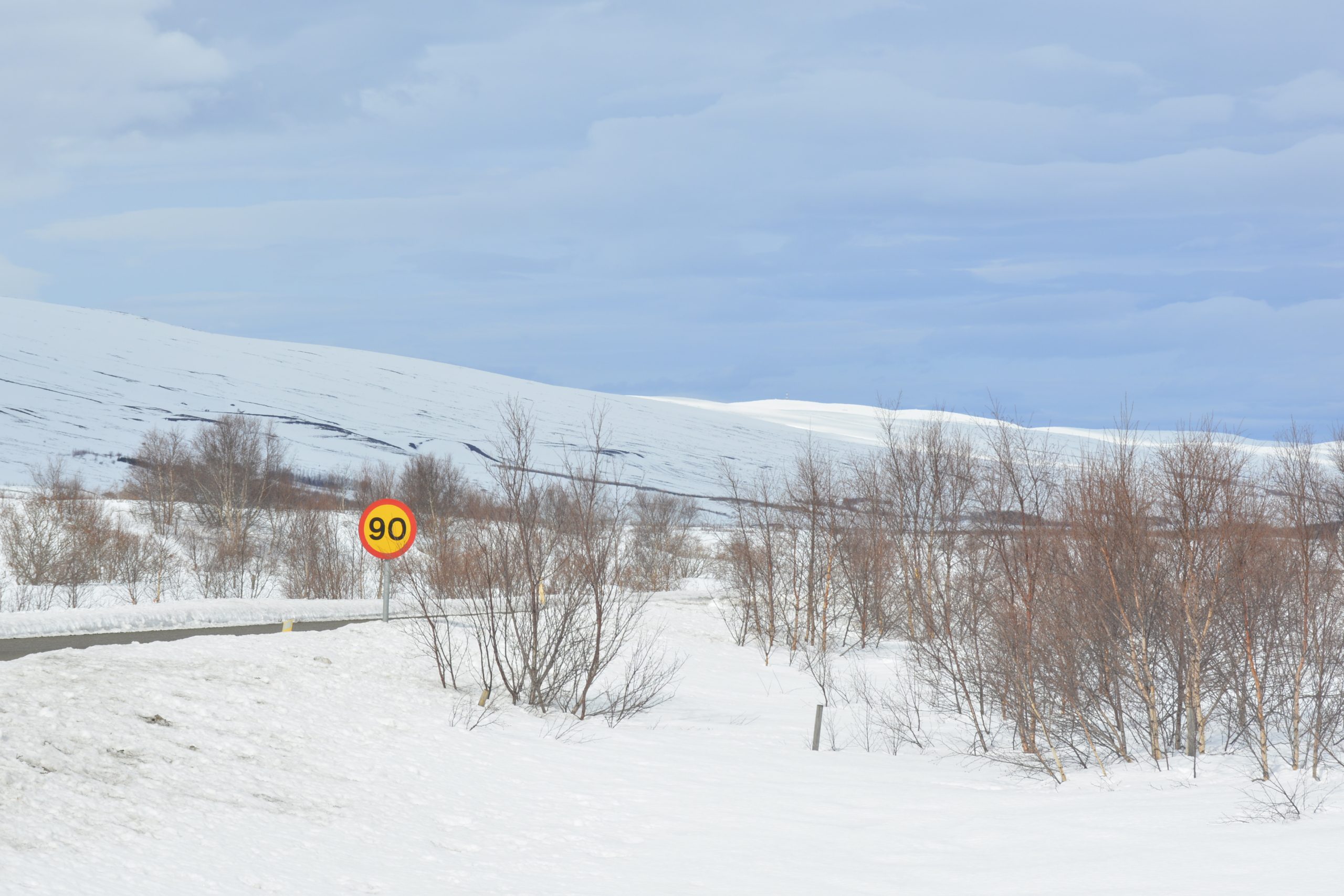 Straße zwischen Akyreyri und Godafoss Straße zwischen Akyreyri und Godafoss