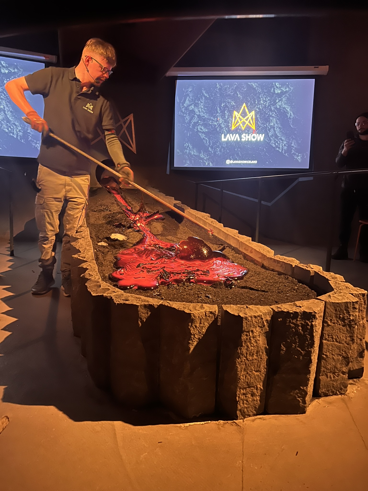 Lava show in Vík Lava show in Vík
