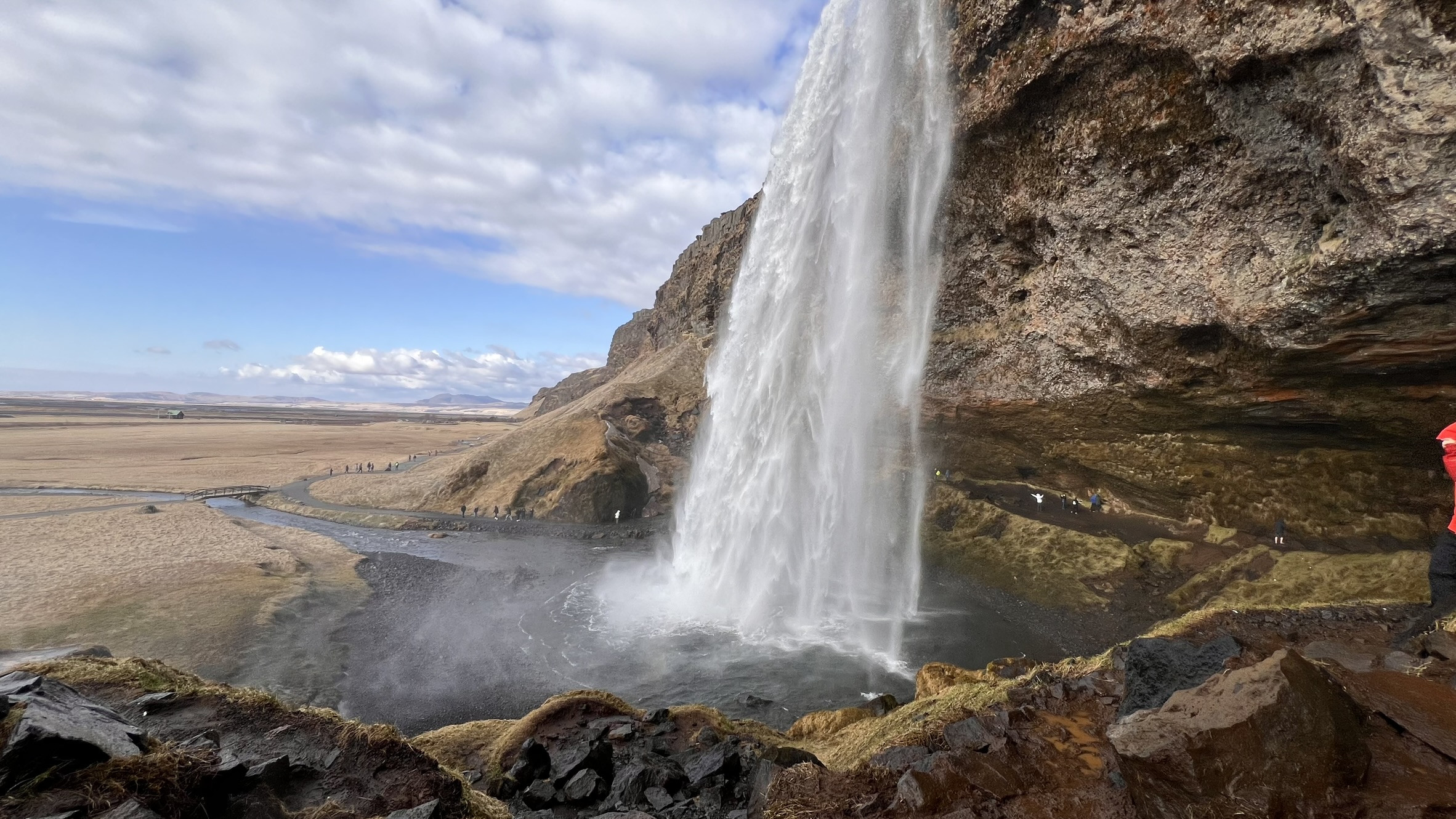 Seljalandsfoss in april Seljalandsfoss in april