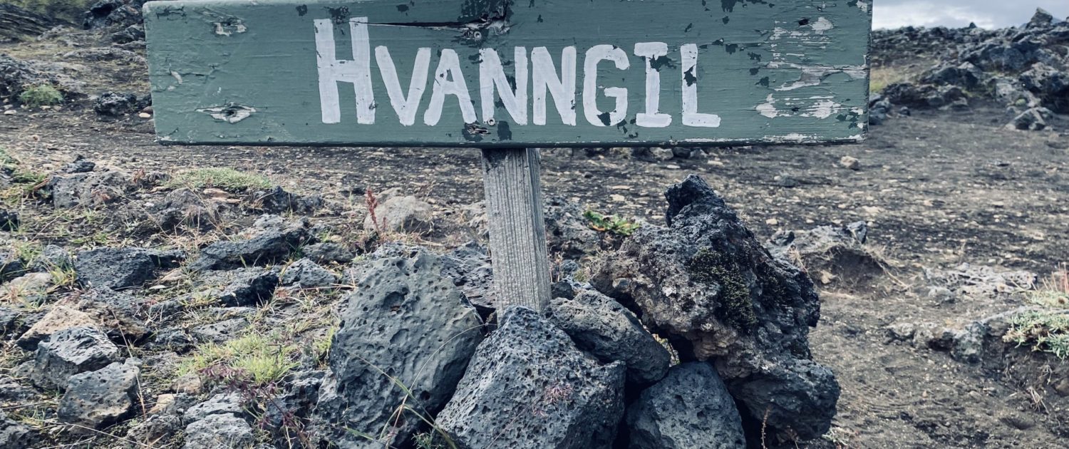 Laugavegur Gruppenreise Anna Rottier - 30. Juli - Schild Hvanngil