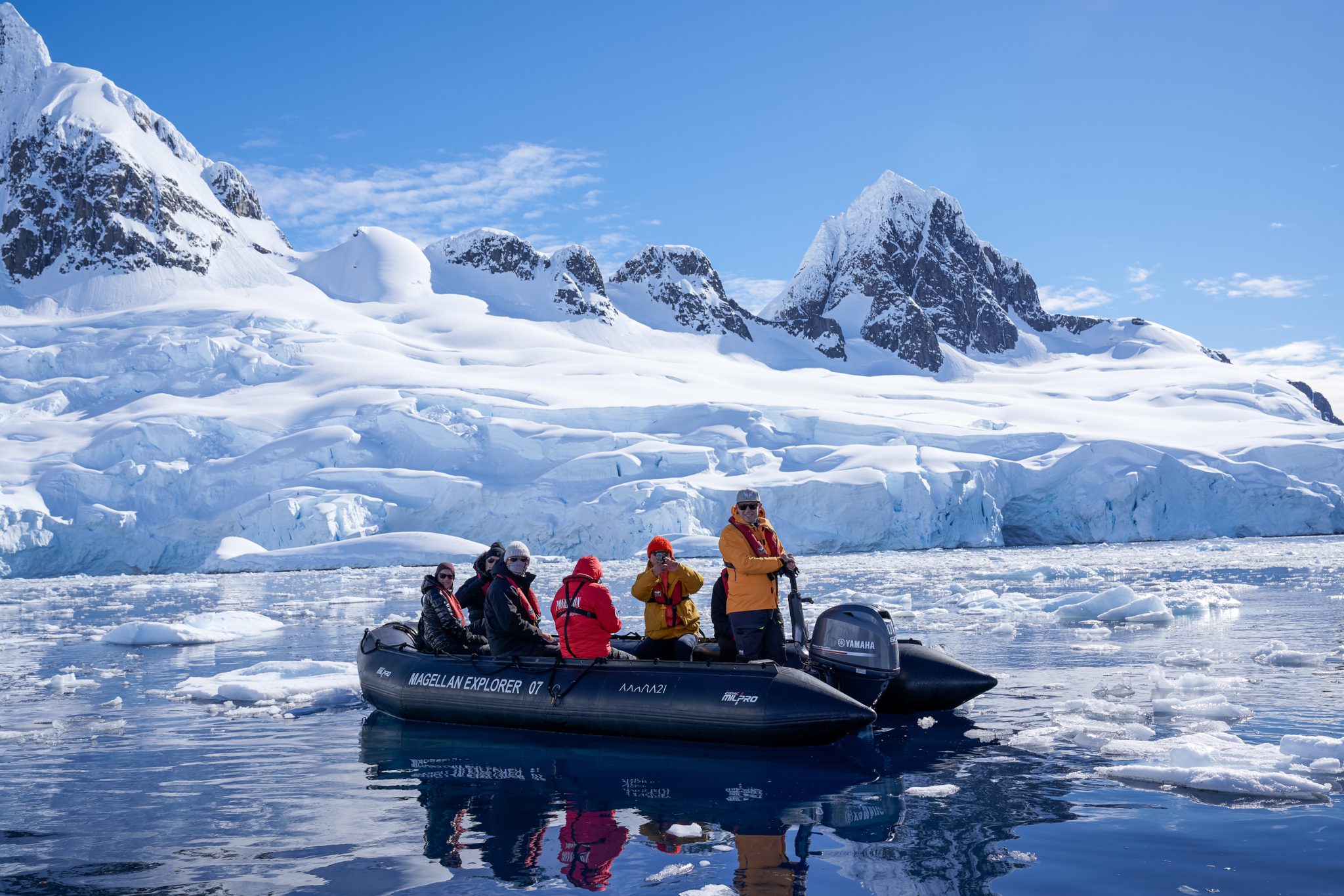 Zodiac cruise, Antarctica